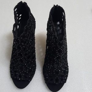 ♨️ZIGISOHO♨️ women's high heels size 9.5